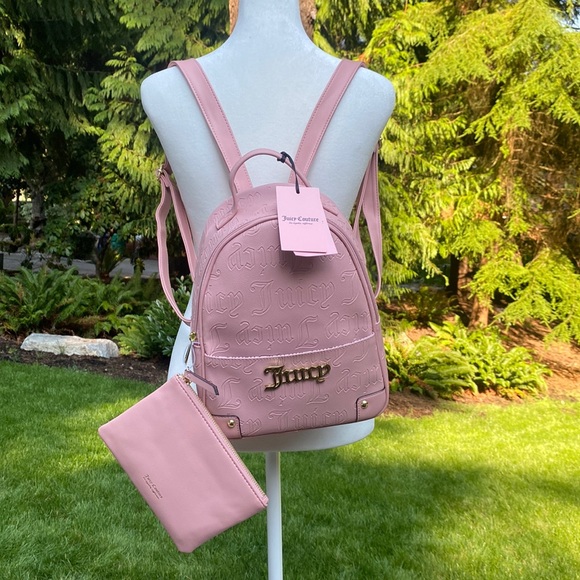Juicy Couture Handbags - 🔥 SALE 
NWT Juicy Couture, deboss, taffy pull out pouch backpack
